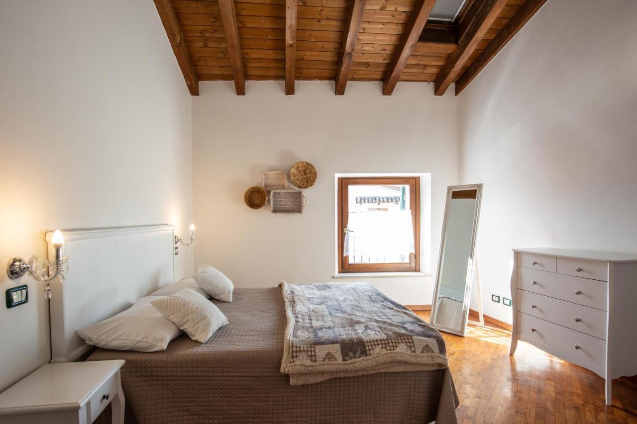 Blu Bed Apartment Castelnuovo del Garda Ngoại thất bức ảnh