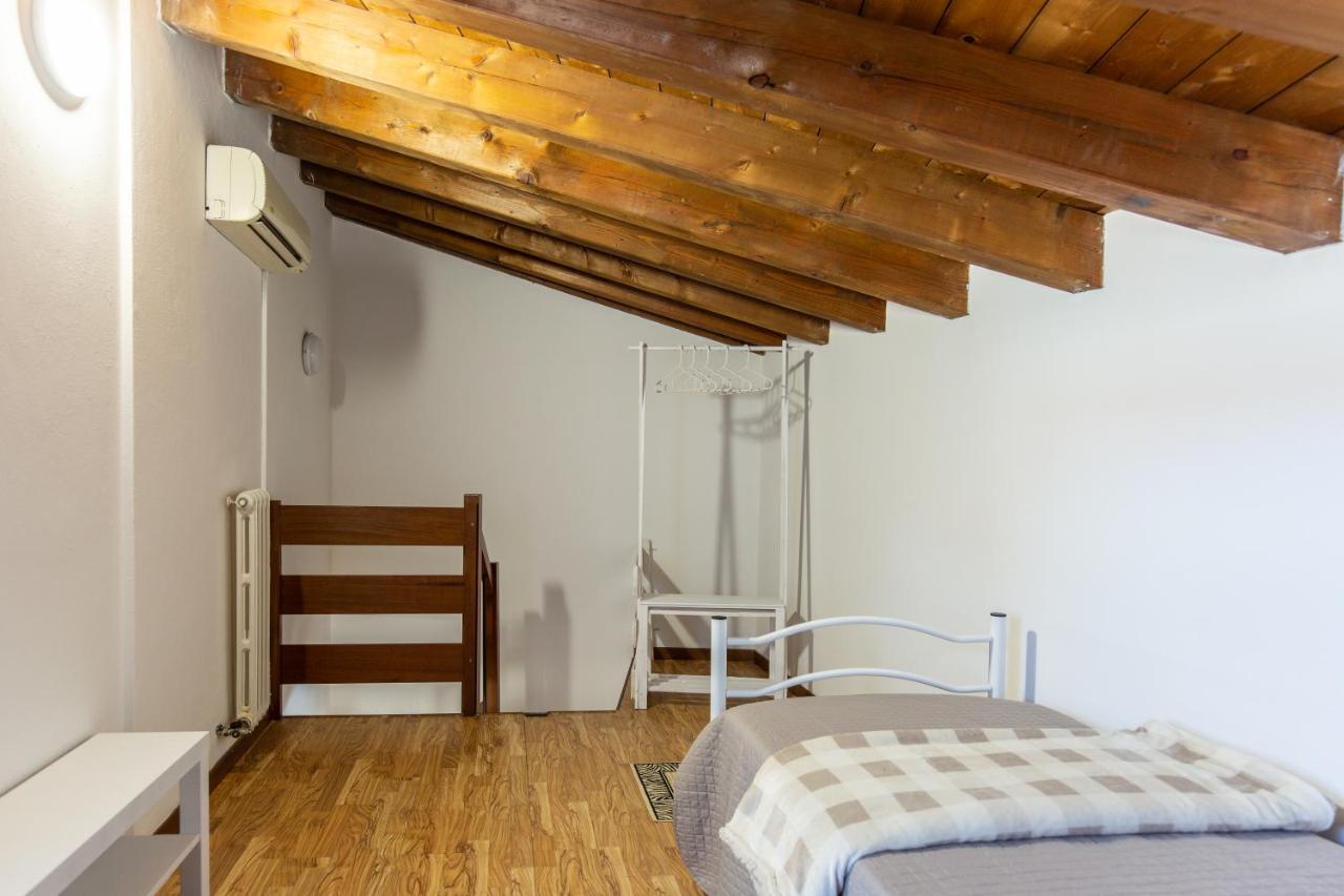 Blu Bed Apartment Castelnuovo del Garda Ngoại thất bức ảnh